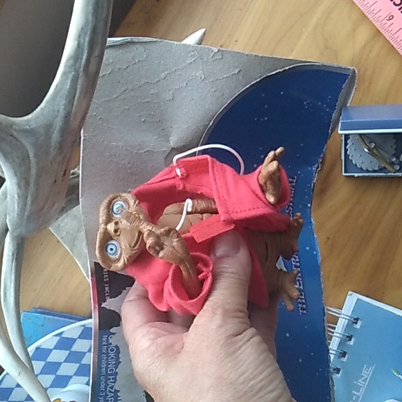 👽  E.T. Extra Terrestrrial InterActive RED HOODIE Vintage PRISTINE - Picture 3 of 16